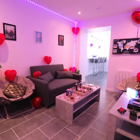 Experience Insolite ! Romantique Et Escape Game Lejlighed